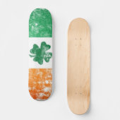 Rummaged Irish Flag Skateboard (Voorkant)