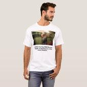 Rumsfeld Touring KGB Museum T-shirt (Voorkant volledig)