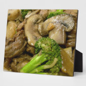 Rundvlees, broccoli en champignonbroed fotoplaat (Zijkant)