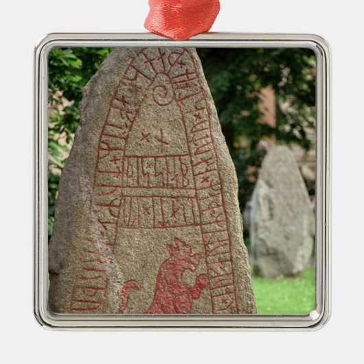 Runic stone metalen ornament (Voorkant)
