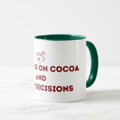 Running on Cocoa and Poor Decisions Christmas Mug Mok (Voorkant rechts)