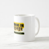 Running on Coffee & Determination mug (Devant droit)
