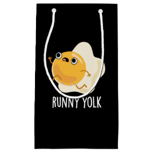 Runny Yolk Funny Food Egg Pun Dark BG Klein Cadeauzakje