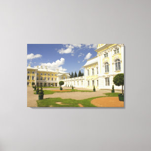 Rusland. Petrodvorets. Peterhof Paleis. Peter de 3 Canvas Afdruk