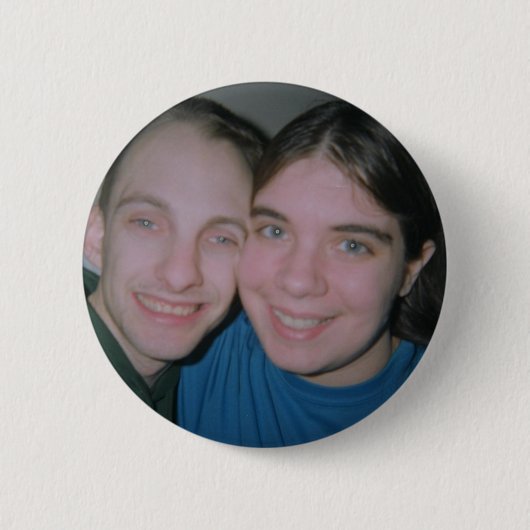 Russ & Nat Pin Ronde Button 5,7 Cm (Voorkant)