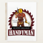 Russe Réparateur Construction Handyman Moderne<br><div class="desc">Voici le Rustic Repairman Construction Handyman Modern Planner, la façon parfaite de démontrer votre expertise et la qualité du travail! Avec son logo animé et audacieux, avec un handyman dans les couloirs, un casque dur et une ceinture d'outils - en plus du mot rassurant et professionnel "handyman", dans une police...</div>