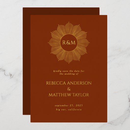 Rust Boho Celestial Sun Monogram Save Date Folie Uitnodiging (Voorkant / Achterkant)