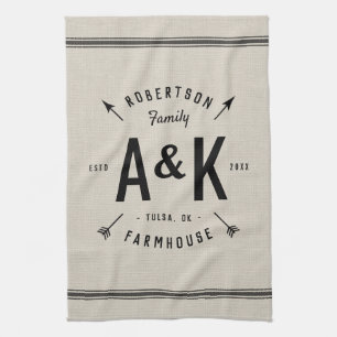 Rustic Arrow Family Monogram Theedoek