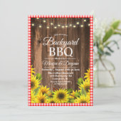 Rustic Backyard BBQ Sunflower Invitation Kaart (Staand voorkant)