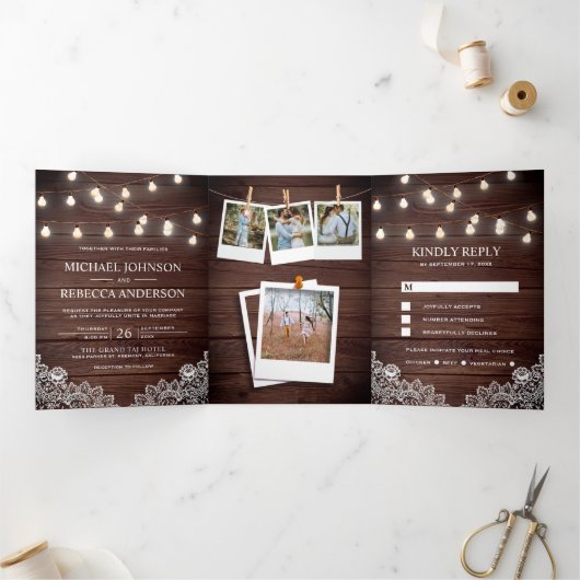 Rustic Barn Wood Lace String Lights Drieluik Uitnodiging (Binnen)