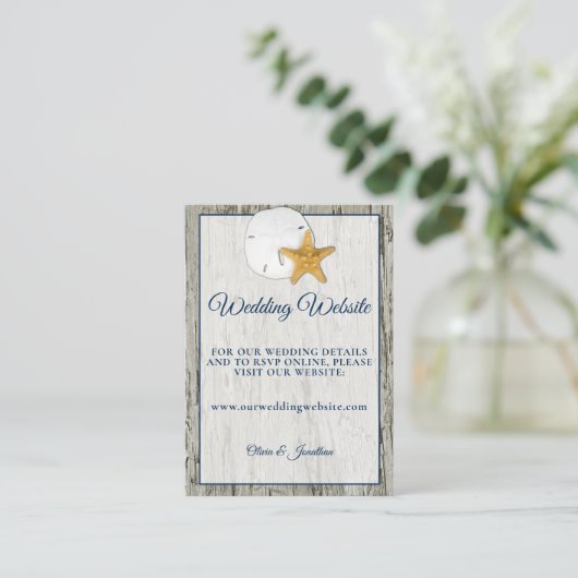 Rustic Beach Driftwood Sand Dollar Weddenschap Web Informatiekaartje (Staand voorkant)