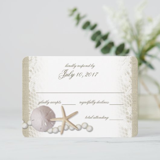 Rustic Beach Lace and Pearl Réponse (Debout devant)