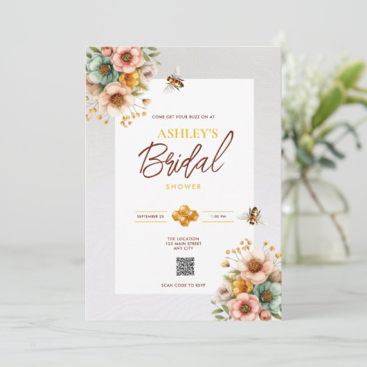 Rustic Bee Thème QR Code Bridal Shower Invitation (Debout devant)