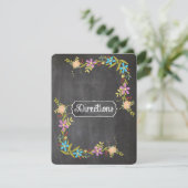 Rustic Blue Floral Garland Chalkboard Wedding Informatiekaartje (Staand voorkant)