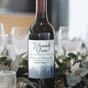 Rustic Blue Pine Trees Wedding Bedankt Wijn Etiket