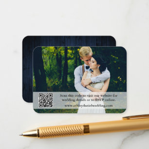 Rustic Blue Wood Wedding Website QR Overlay Foto Informatiekaartje