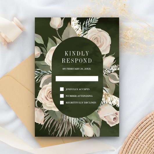 Rustic Boho Ivory Rozen Dark Sage Green Wedding RSVP Kaartje