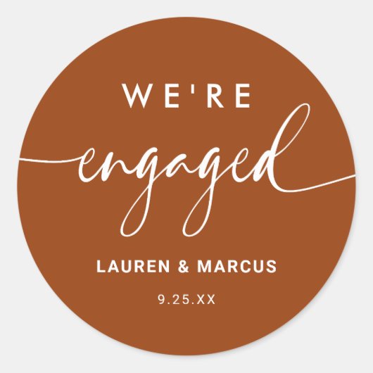 Rustic Boho Terracotta We zijn een Verloving Ronde Sticker (Voorkant)