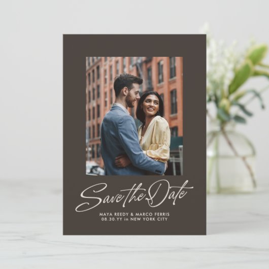 Rustic brown trendy script simple wedding save the date (Staand voorkant)