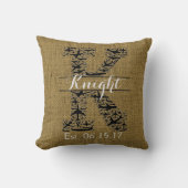 Rustic Burlap Airplane Split Monogram "K" Kussen (Voorkant)