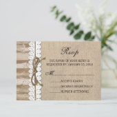 Rustic Burlap Barn Wood Twine Wedding RSVP Card (Staand voorkant)