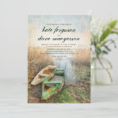 Rustic Canoe Waterfront Invitations de mariage (Debout devant)