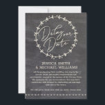 Rustic Chalkboard Corona Virus Retard La Carte Dat<br><div class="desc">Rustic Chalkboard Corona Virus Retard La Carte Date - Présentant ce délai simple et opportun notre carte de date. Doté d'un design frais et élégant d'un tableau rustique dessiné à la main. Spécialement conçu pour informer vos amis et proches du report de votre mariage, avec des excuses pour tout désagrément...</div>