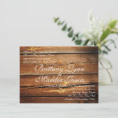 Rustic Country Grange Wood Wedding Invitations (Debout devant)