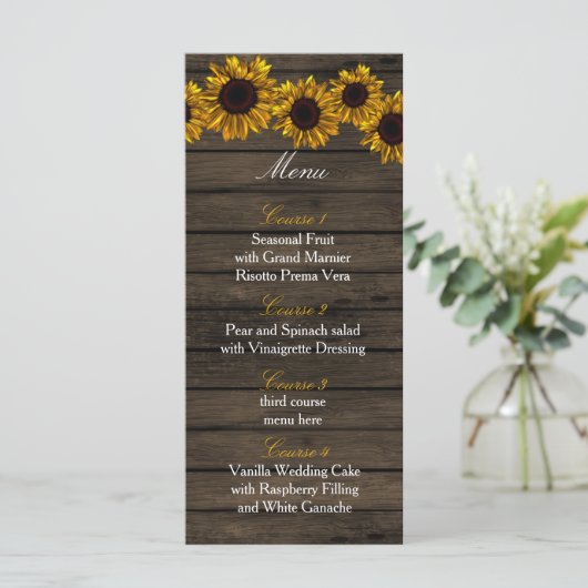 Rustic Country Sunflowers Grange Wood menu Mariage (Debout devant)