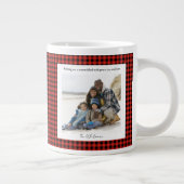 Rustic Cute Red Plaid Monogram 2 Photo Christmas Extra Grote Beker (Rechts)