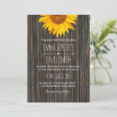 Rustic Dark Wood Background Sunflower Wedding Kaart (Staand voorkant)