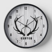 Rustic Deer Antler White Plank Cabin Clock (Voorkant)