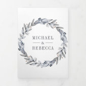 Rustic Dusty Blue Waterverf Leaves Winter Wedding Drieluik Uitnodiging (Cover)