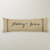 Rustic Faux Burlap en Black Monogrammed Lichaamskussen (Voorkant)