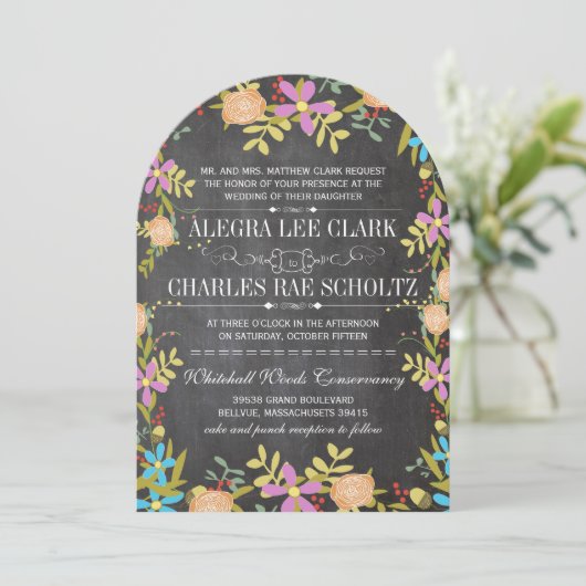 Rustic Floral Greenery Chalkboard Wedding Kaart (Staand voorkant)