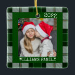 Rustic Green Photo Plaid Ornement de Noël<br><div class="desc">Rustique Green Photo Plaid Christmas Ornament. Parfait comme un gardien et une décoration personnelle pour votre sapin de Noël. Faites-en un chaque année pour construire des souvenirs!. Joyeux Noël!</div>
