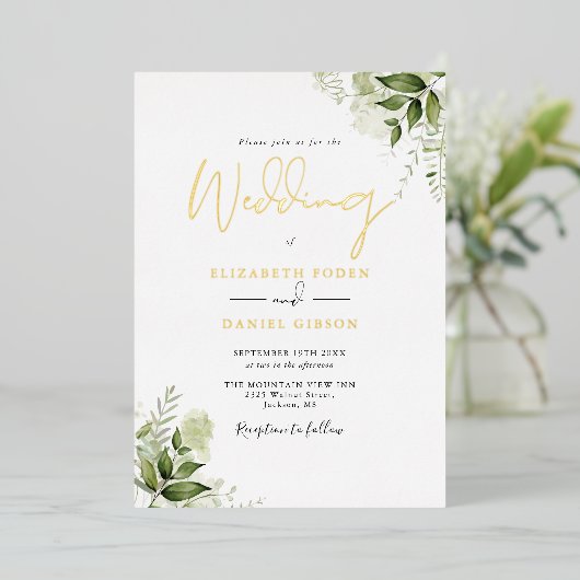 Rustic Greenery Elegant Monogram Wedding Gold Folie Uitnodiging (Staand Voorkant)