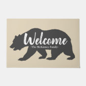 Rustic Grey Grizzly Beer & familienaam Welkom Deurmat (Voorkant)