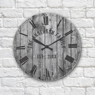 Rustic Grey Wood Custom Family Name Farmhouse Ronde Klok