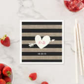 Rustic Heart & Arrow Burlap Stripes Wedding Servetten (Insitu)