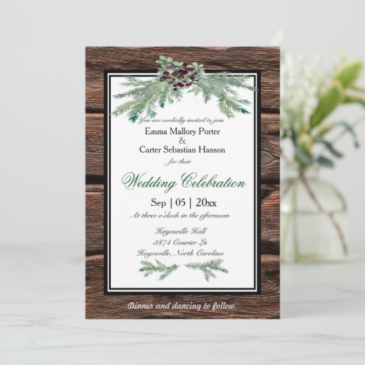 Rustic Holly Tree Branch Invitation au mariage d'h (Debout devant)