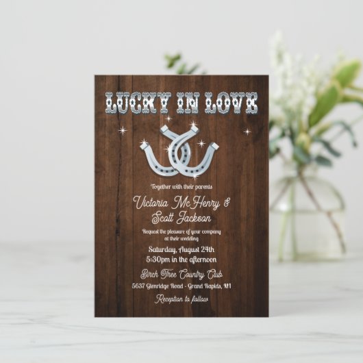 Rustic Horseshoe Occidental Wedding Invitations (Debout devant)