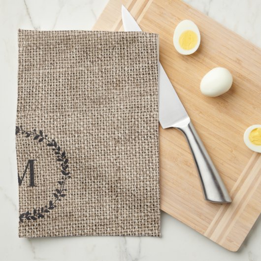 Rustic Laurel Wreath Farmhouse Style Monogramed Theedoek (Quarter Fold)