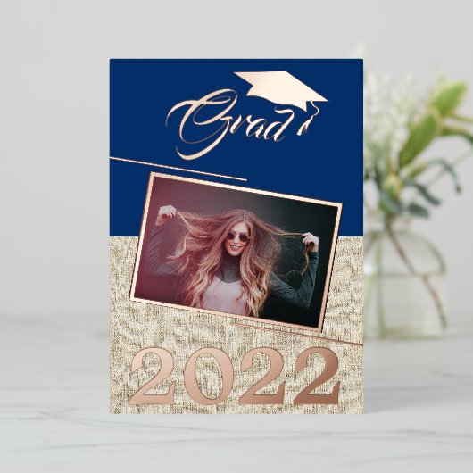 Rustic Navy Blue Afstuderen Afstuderen Gold Folie Uitnodiging (Staand Voorkant)