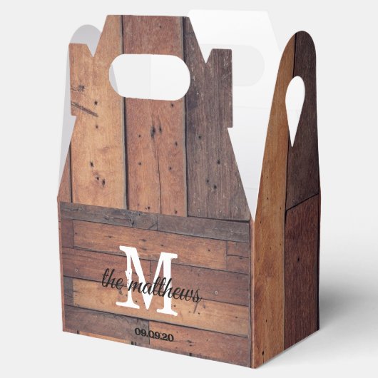 Rustic Oak Farmhouse Country Monogram Weddenschap Bedankdoosjes (Geopend)