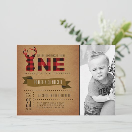 Rustic Plaid Premier Invitation de fête d'annivers (Debout devant)