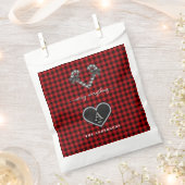 Rustic Red Black Plaid Christmas Heart Monogram Bedankzakje (Geknipt)