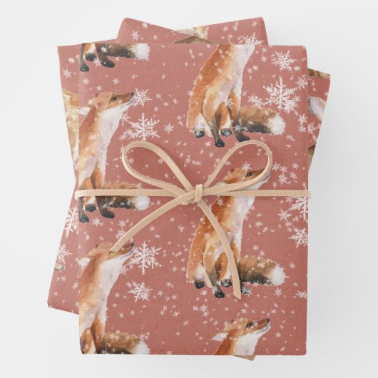 Rustic Red Elegant Snowy Winter Animals Inpakpapier Vel (In situ)