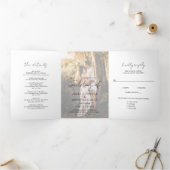 Rustic Script Photo Modern Drieluik Uitnodiging (Binnen)