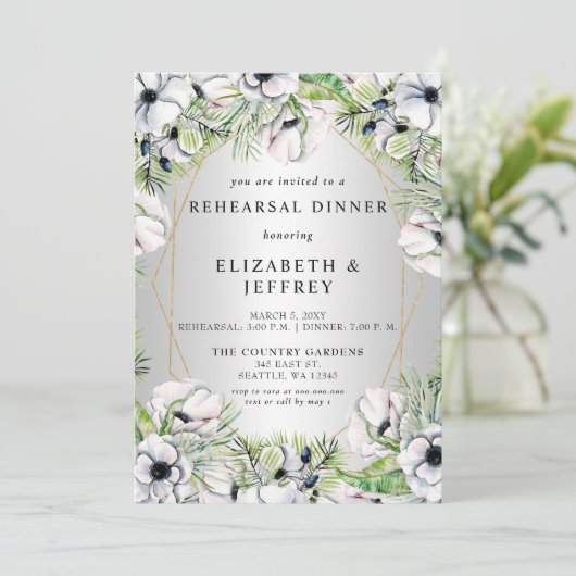 Rustic Silver White Anemone Gold Rehearsal Dinner Kaart (Staand voorkant)